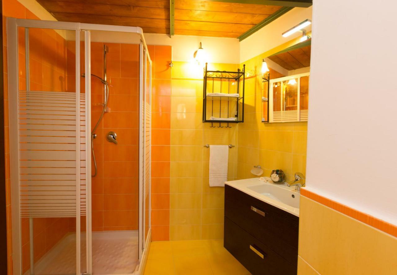Appartement La Fontana Di Rua Catalana à Naples Extérieur photo